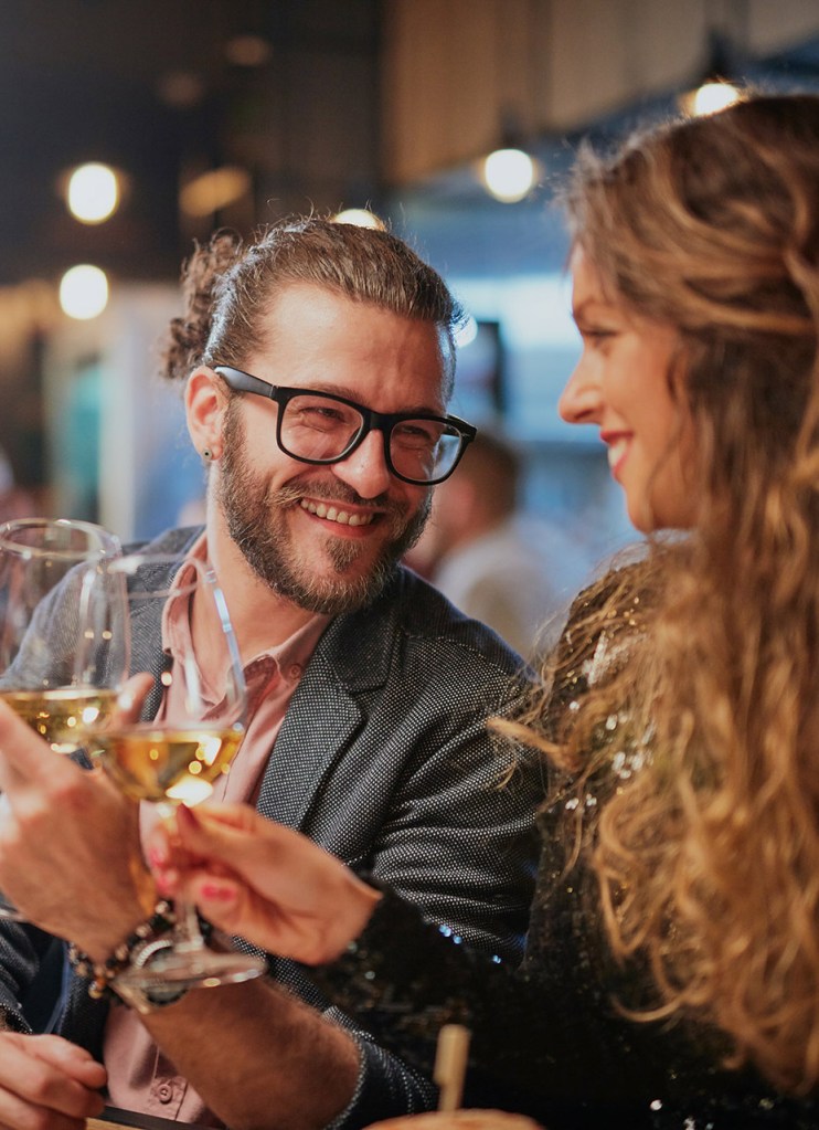 Fun Speed Dating Montreal Events - Themed Singles Events & Mixers